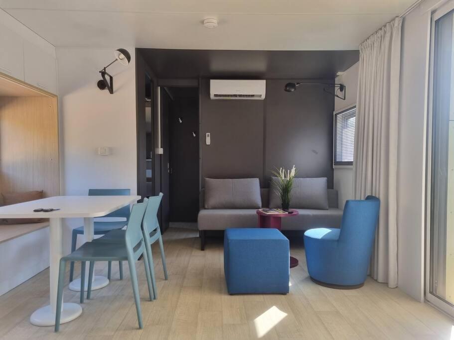 Charmant Et Spacieux Mobil Home Rocbaron Ngoại thất bức ảnh